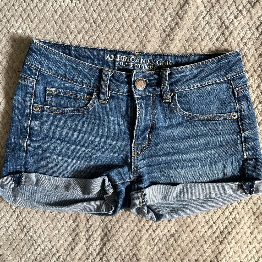 American eagle outfitters size 2 stretch short
